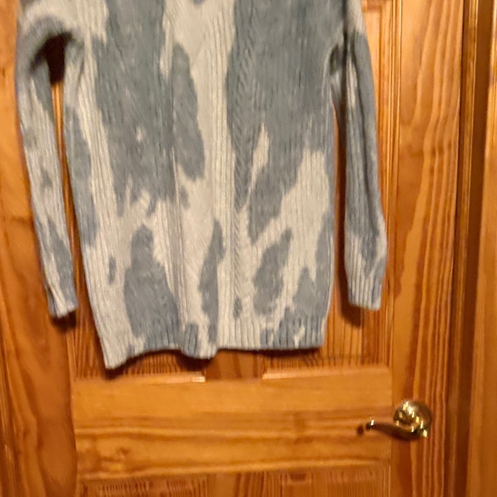 Anthropologie Pilcro Spotted Turtleneck Sweater Size S. - Picture 10 of 10